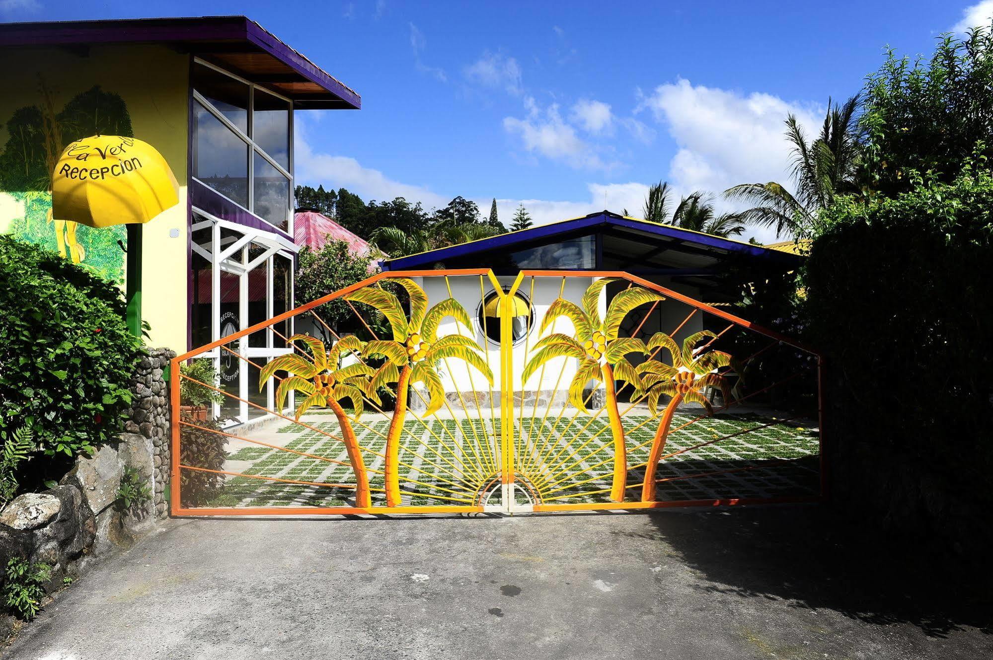 Hotel Isla Verde Boquete Exterior photo