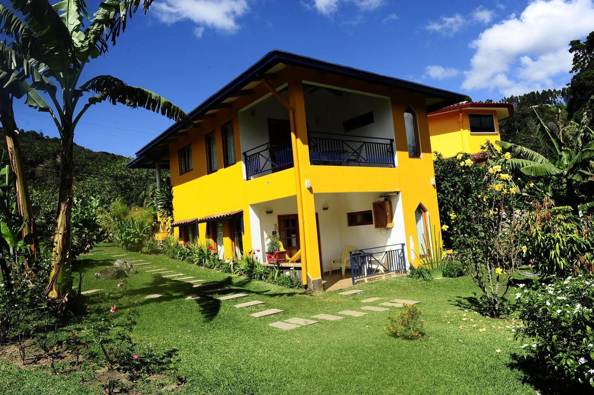 Hotel Isla Verde Boquete Exterior photo